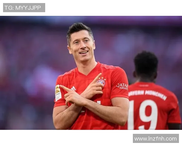 全球足坛十大传奇球星排名 他们的传奇故事与足球影响力